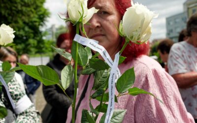 Ratni veterani i mirovni aktivisti prisustvovali Danu bijelih traka u Prijedoru