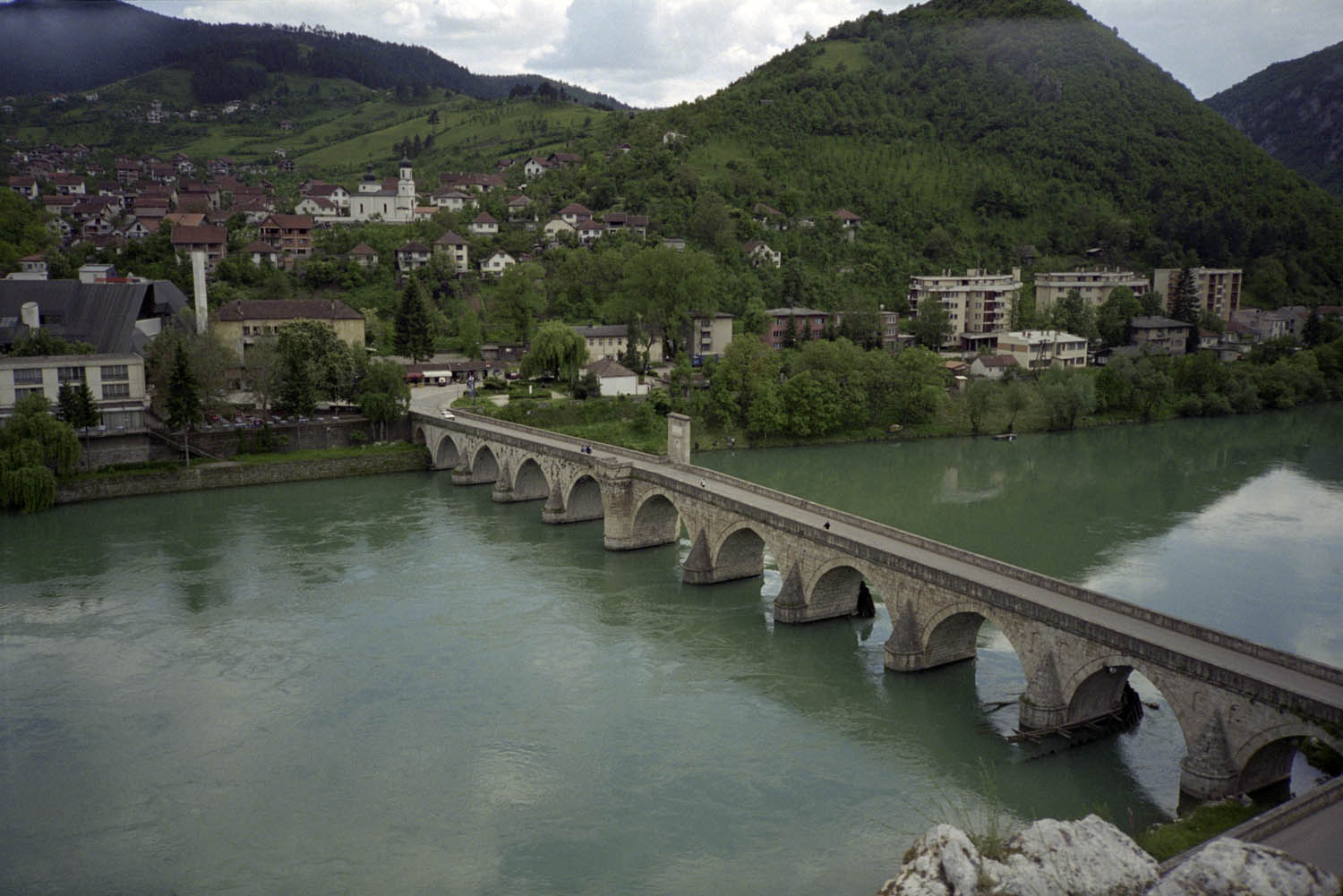 Twisted Time (Bosnia and Herzegovina, context, 2013)